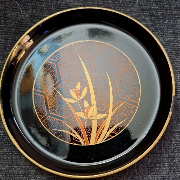 Vintage Yamanaka lacquered Coasters - Picture 3 of 4